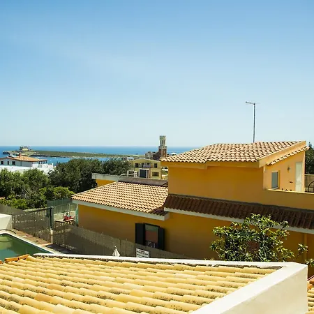 Casa Dei Carrubi