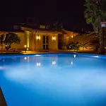 Gasthuis Casa Dei Carrubi 4*