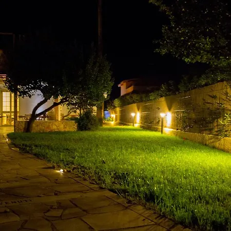 בית הארחה Casa Dei Carrubi 4*
