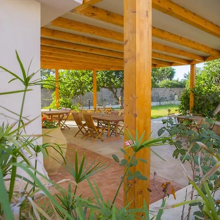 בית הארחה Casa Dei Carrubi Portopalo Di Capo Passero